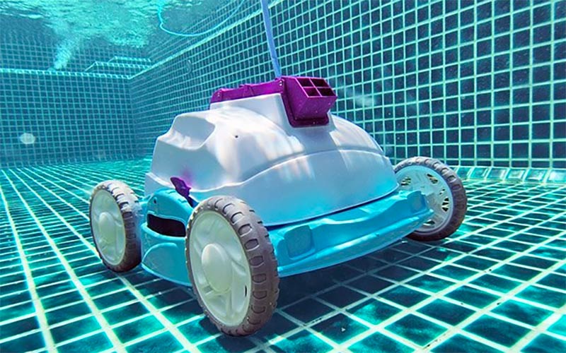 Margarita laberinto rojo Robots limpia piscinas y limpiafondos: la tecnología a tu servicio