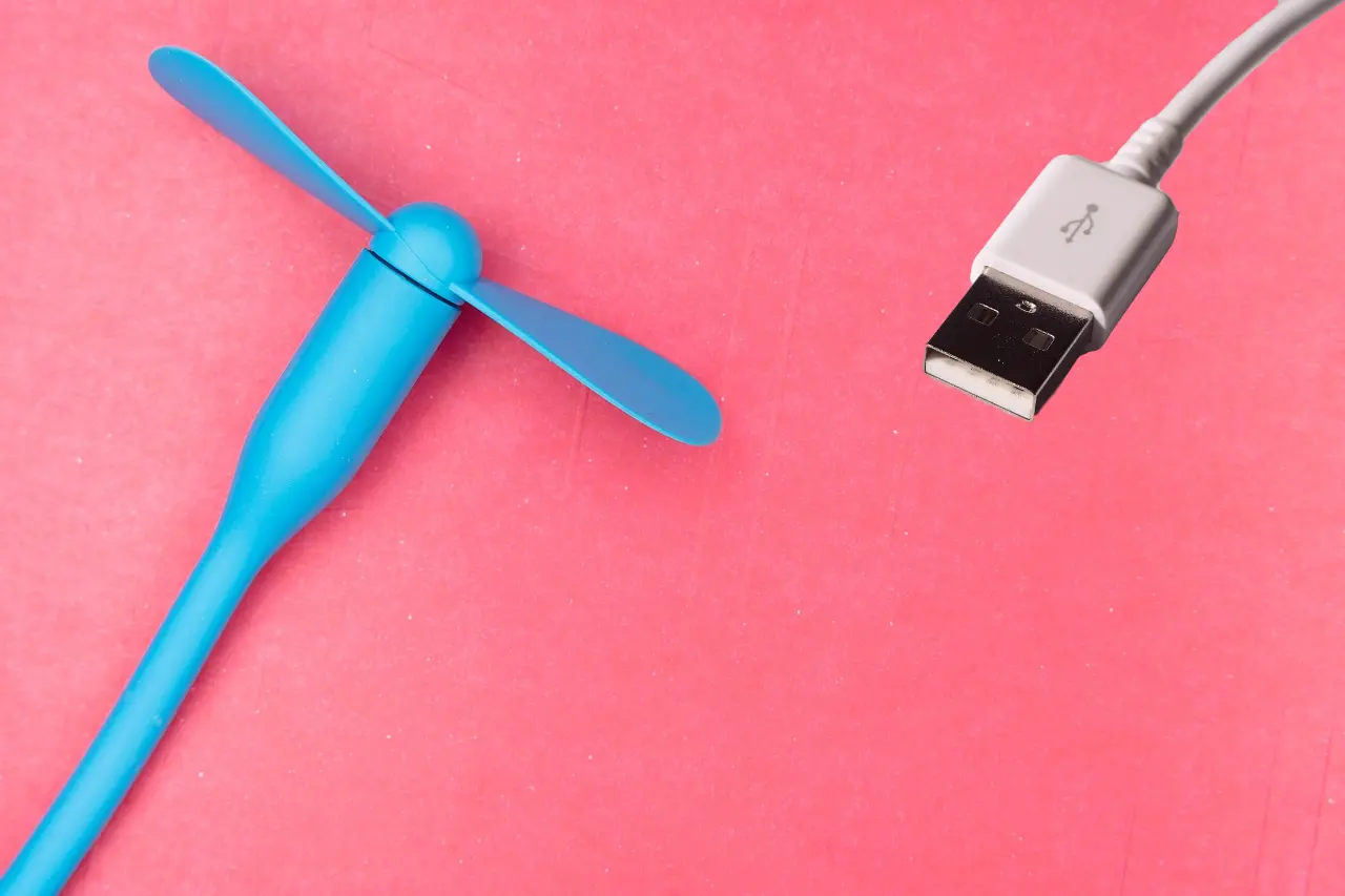 ventilador usb en enchufe inteligente